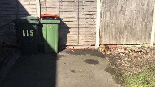 Choosing a waste removal service